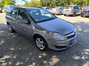 OPEL ASTRA Caravan 1.9 CDTI Essentia