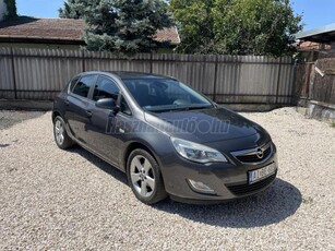 OPEL ASTRA J 1.6 Enjoy +++ ROZSDAMENTES +++ FRISS SZERVÍZ +++ GARANCIA +++