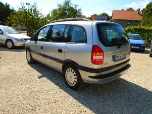 OPEL ZAFIRA A 1.6 16V Comfort 7személyes jó motorral