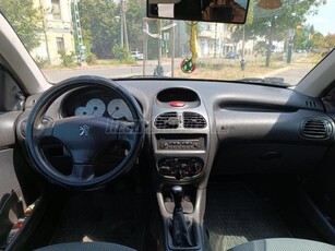 PEUGEOT 206 1.4 HDi Presence