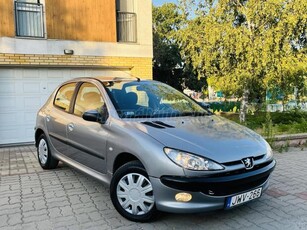 PEUGEOT 206 1.4 Presence Valós 140.000 Kilométer !