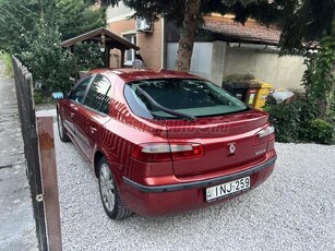 RENAULT LAGUNA 2.2 dCi Expression Luxus 227e km Magyarországi. Digit Klima