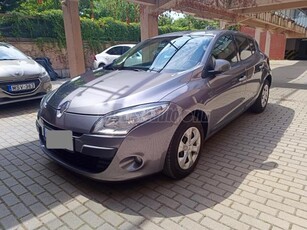 RENAULT MEGANE 1.6 Dynamique