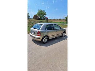 SKODA FABIA Sedan 1.4 16V Ambiente