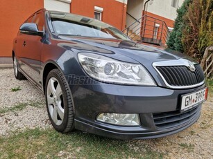 SKODA OCTAVIA Combi 1.6 CR TDI Elegance DSG DPF SPORT EDITION + F1 VÁLTÓ!