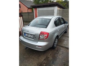 SUZUKI SX4 Sedan 1.6 GLX AC