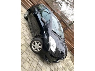 TOYOTA YARIS 1.0