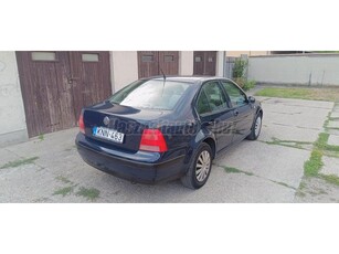 VOLKSWAGEN BORA 1.6 Comfortline 2003 2.TULAJ 220.000 KM JÉGHIDEG KLÍMA VÁLTÓZÁR 3DB KULCS BÉZS BELSŐ SZÉP ÁLLAPO