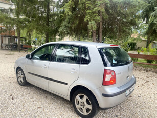 VOLKSWAGEN POLO IV 1.4 75 16V Comfortline