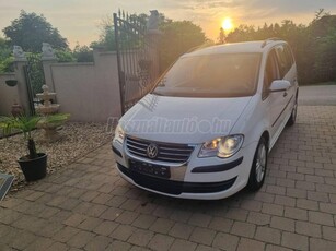 VOLKSWAGEN TOURAN 1.9 PD TDi Conceptline DSG DPF Automata