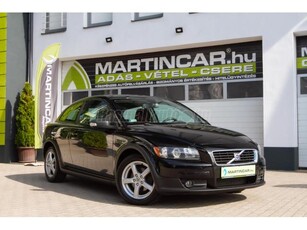 VOLVO C30 1.6 D Kinetic Schwarz +Első Tulajdonostól +Friss Műszaki +Vezérlés csere +2X-s GARANCIA !!