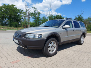 VOLVO XC70 2.4 T XC AWD