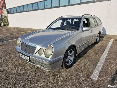 Mercedes-Benz E-Osztály