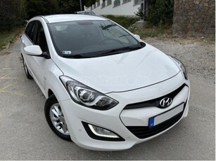 HYUNDAI I30 CW 1.6 MPi Life 1.TULAJDONOSTÓL KILOMÉTERGARANCIA NAGYON SZÉP ÁLLAPOT