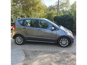 MERCEDES-BENZ A 150 Elegance Autotronic