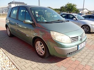 RENAULT SCENIC Scénic 1.5 dCi Authentique Plus