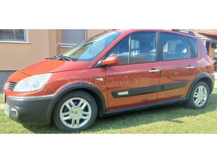 RENAULT SCENIC Scénic 1.6 Conquest