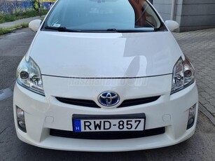 TOYOTA PRIUS 1.8 HSD Sol NAVI (Automata) /SZÉP ÁLLAPOT/199e km/