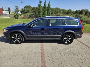 VOLVO XC70 2.4 D [D5] AWD Ocean Race Geartronic