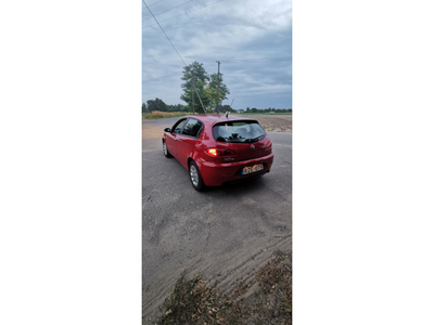 ALFA ROMEO 147 1.6 T.S. Black Line