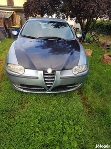 Alfa Romeo 147