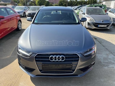 AUDI A4 Avant 2.0 TDI SZERVZIKÖNYVES