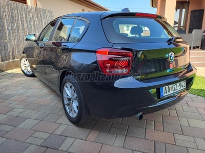 BMW 116d Manuális 6gangos. vezetési módválasztóval. navival!!!