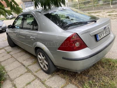 FORD MONDEO 2.0 Ghia