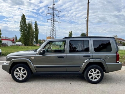 JEEP COMMANDER 3.0 CRD Limited (Automata) (7 személyes ) MEGKÍMÉLT ÁLLAPOT-NAVIGÁCIÓ-ÜLÉSFŰTÉS-TEMPOMAT!3.5 TONNÁSLEV.HOROG!