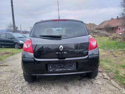 RENAULT CLIO 1.5 dCi Expression 173000KM TEMPÓMAT FÉLBÖR 5 AJTOS