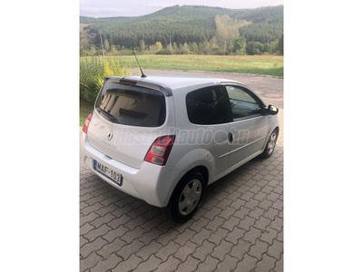 RENAULT TWINGO 1.2 16V Night&Day EURO5