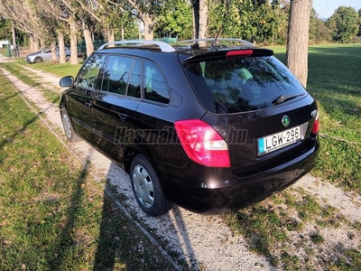 SKODA FABIA Combi 1.4 16V Elegance