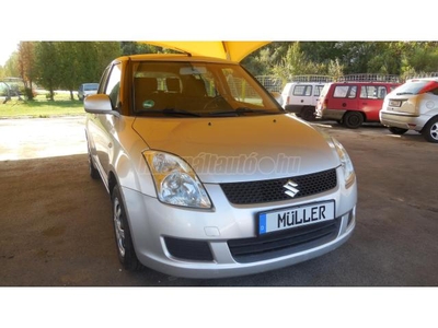 SUZUKI SWIFT 1.3 GLX CD AC Mistic Plus