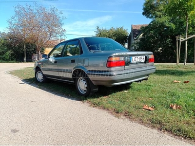 TOYOTA COROLLA 1.6 GLi 4WD 33 éves !!