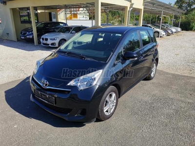 TOYOTA YARIS 1.33 Executive Verso-S