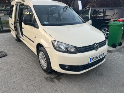 VOLKSWAGEN CADDY 1.6 CR TDI Life Highline DSG