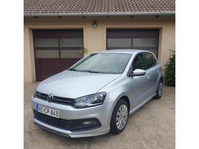 VOLKSWAGEN POLO V