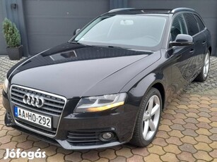 AUDI A4 Avant 2.0 TDI DPF Szervizkönyv. Garantá...