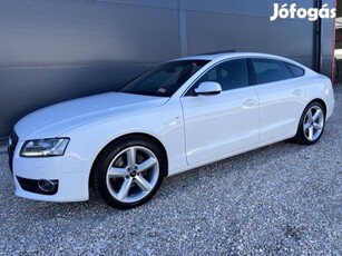 AUDI A5 3.0 TDI DPF quattro S-tronic S-Line/140...