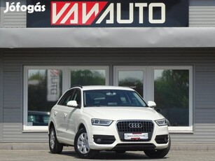 AUDI Q3 2.0 TDi DPF Xenon-Frissen Szervizelt-GY...