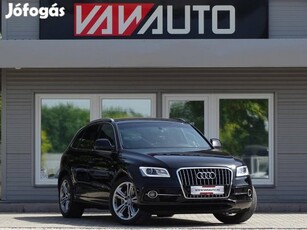 AUDI Q5 2.0 TDI clean diesel Navi-S'LINE-Exclus...