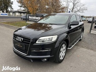 AUDI Q7 3.0 TDI DPF quattro Tiptronic ic S-LINE...