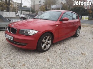 BMW 1-Es Sorozat 118d 196e km