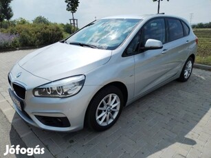 BMW 218i Active Tourer (Családi egyterű). M.O-i...