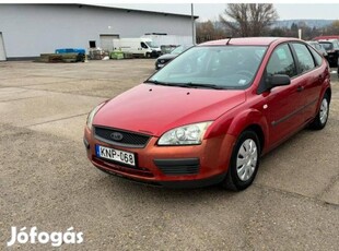 Ford Focus 1.4 Collection 2. Tulaj. friss 2 év...