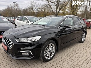 Ford Mondeo 2.0 TDCi Titanium Powershift Megkím...