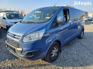 Ford Tourneo Custom 2.2 TDCi 300 Swb Titanium D...