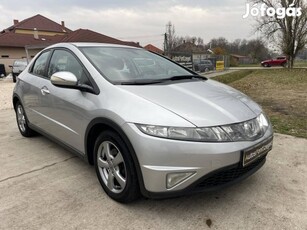 Honda Civic 1.4 Sport // Klíma // Alufelni // F...