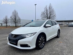 Honda Civic Tourer 1.6 i-Dtec Lifestlye ADAS EU...