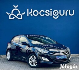 Hyundai I30 1.4i Business / Vezetett SZK!/ Gyár...